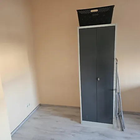 Voll Ausgestattete Monteur- Direkt An Der Raffinerie Apartment *