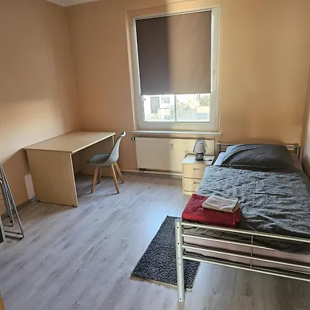 Apartment Voll Ausgestattete Monteur- Direkt An Der Raffinerie Leuna
