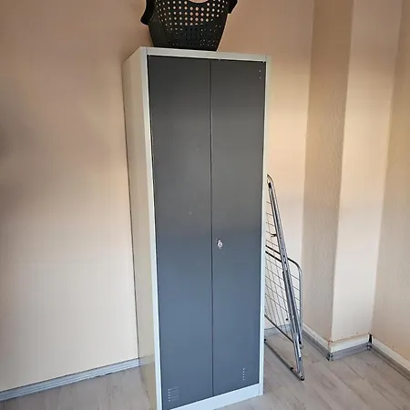 Apartment Voll Ausgestattete Monteur- Direkt An Der Raffinerie Leuna